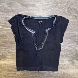 Black and Grey Urban Outfitters Henley Top Size M/L